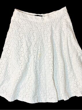 Ann Taylor Petite White Eyelet Skirt Size 6P A-Line